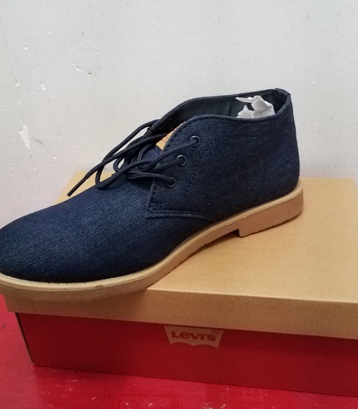 Shoes - Picture 3 of 4